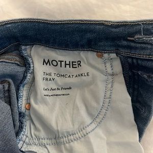 Mother Tomcat Ankle Fray Jeans 25